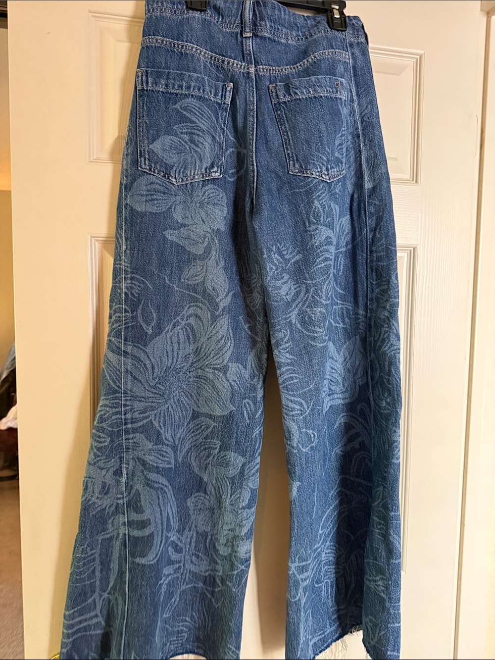 Anthropologie Blue Floral Wide-Leg Jeans - Picture 3 of 6